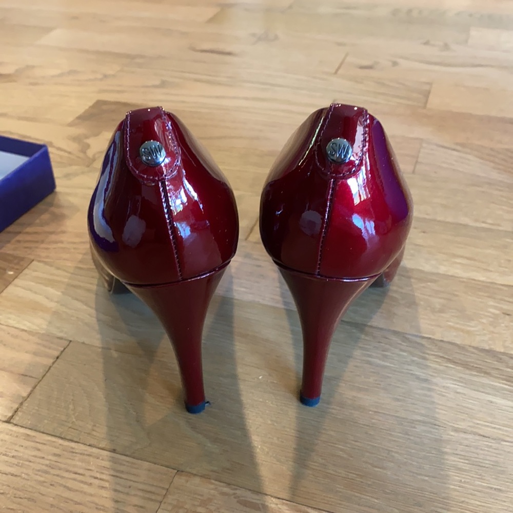 Stuart Weitzman Patent Heels - image 3